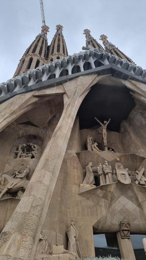 Estudi Suite Desvern سانت خوسنت دسفيرن المظهر الخارجي الصورة